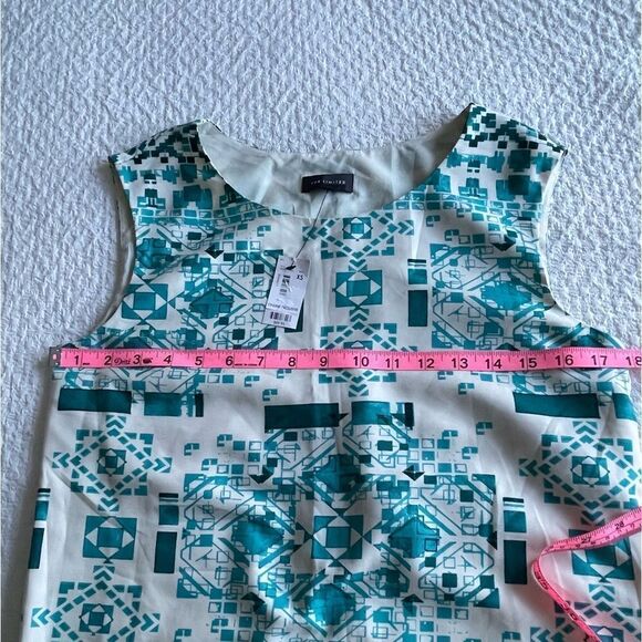 The Limited NWT silky sleeveless shift dress size XS - Picture 9 of 12